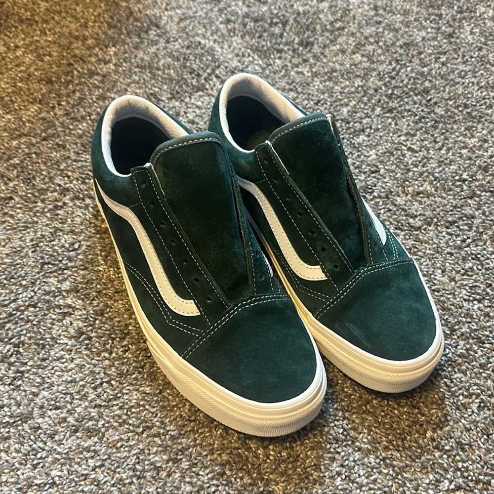 New! Women’s Emerald Green Suede Vans